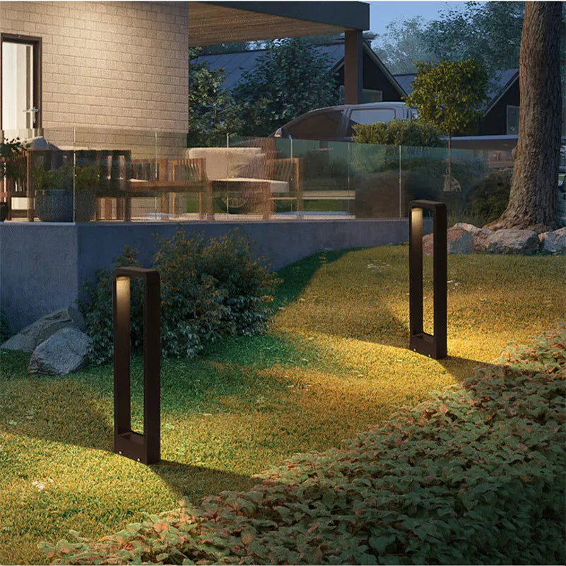 LumiJardin - Borne Lumineuse Design pour Extérieur