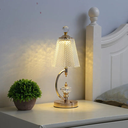 CristalLuxe™ – Lampe de Table Vintage avec Accents en Cristal