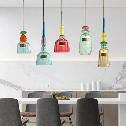 Luminara - Suspension Colorée en Verre pour un Style Énergique