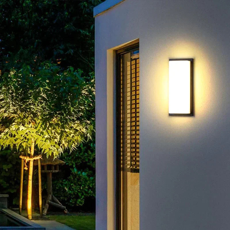 Luminaria UrbanGlow – Appliques LED Extérieures Modernes pour un Éclairage Élégant