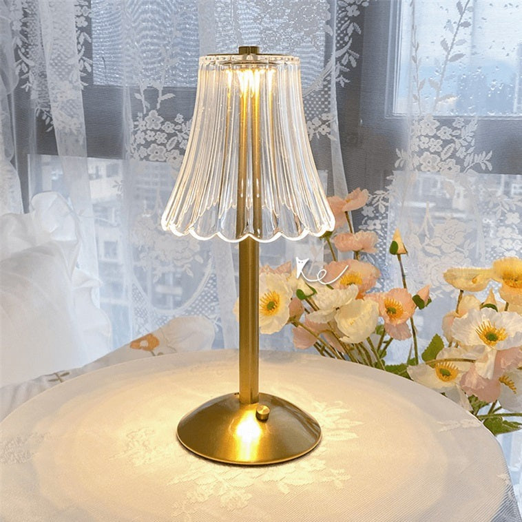 Lampe de Table en Cristal Doré™ – Élégance et Luxe au Design Raffiné