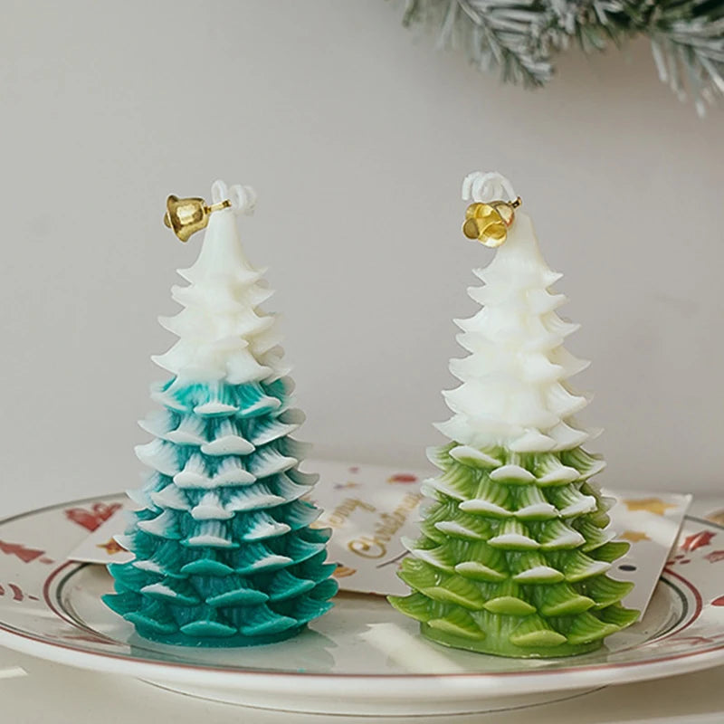 Creative ChristmtBougie Sapin de Noël Parfumée | Cire de Soja et Paraffine | 5 Couleurs | 9,6 cm | Décoration Festive 2025 | Cadeau Noëlas Tree Aromatherapy Candle Soybean Wax Scented Candle New Year Navidad Party Gifts Xmas Home Decoration 2025