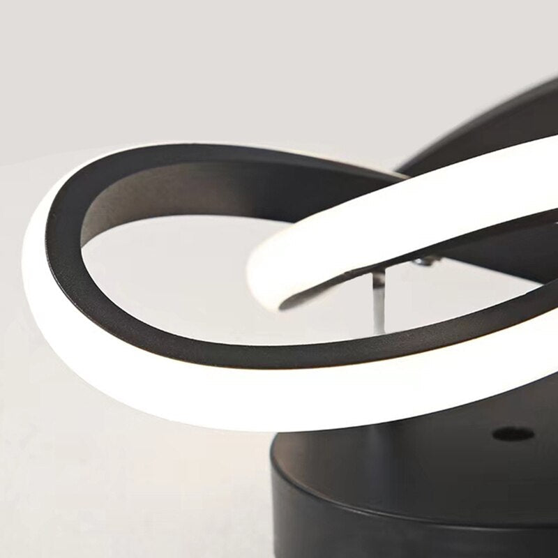 Lampe IntelliGlow™ – Éclairage Intelligent au Design Élégant