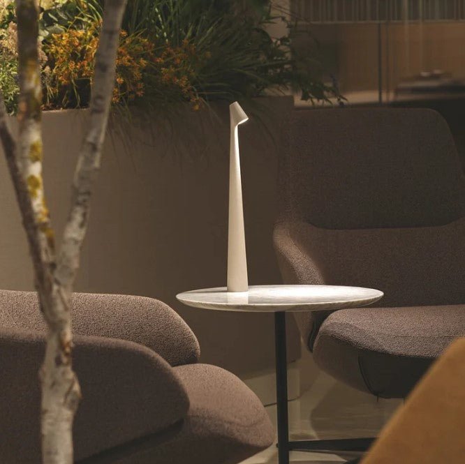 Lampe de Table Portable LUMINAVISTA™ – Éclairage Élégant et Flexible