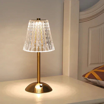 Lampe de Table en Cristal Doré™ – Élégance et Luxe au Design Raffiné