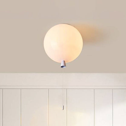 Plafonnier LED Moderne pour une Chambre Apaisante - SerenityLumière